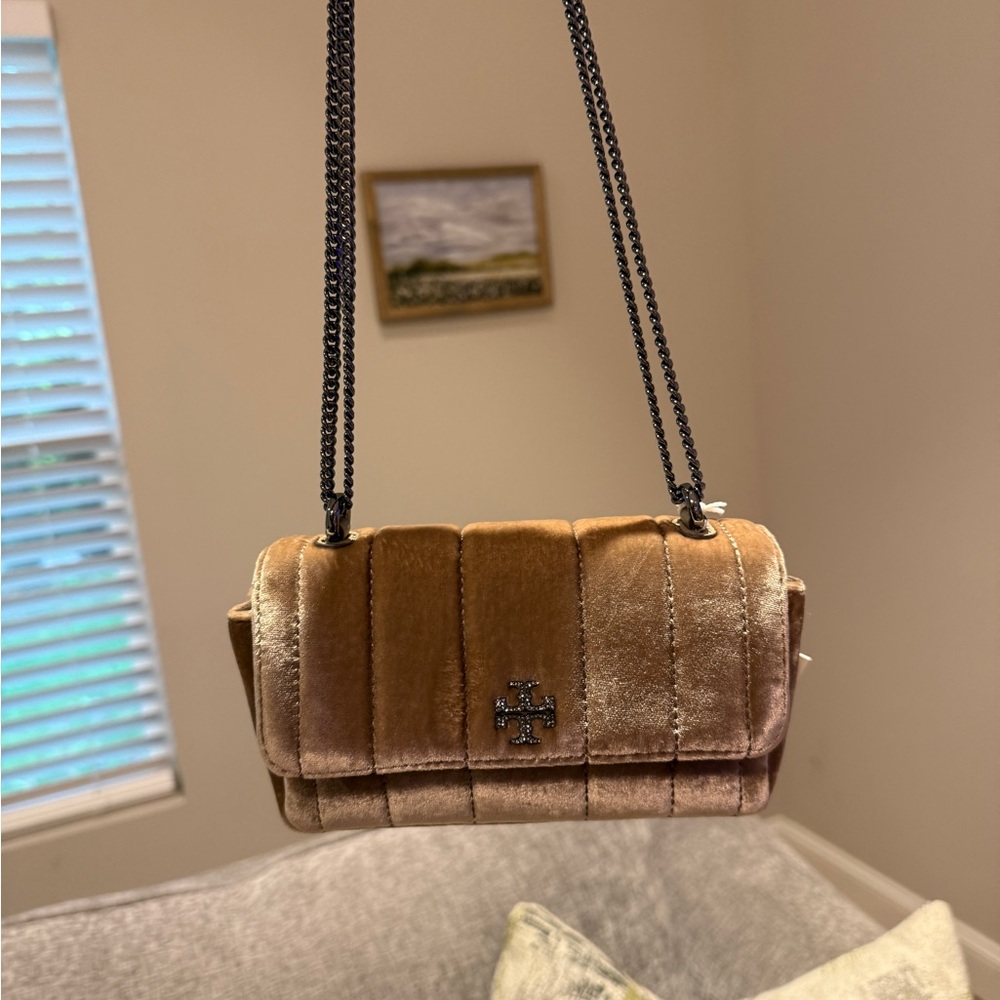 Tory Burch Mini Kira Vlevet Flap Bag